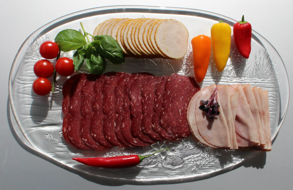 Kalt Warm Platte mit Wurstaufschnitt