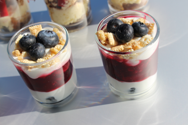 Kat Warm Platte mit Dessert